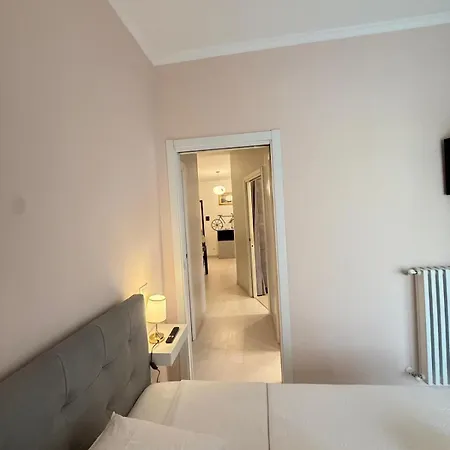 Sweet Giulia Apartment Vitinia